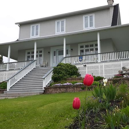 לה מלבאי Auberge Gite Maison Des Lilas מראה חיצוני תמונה