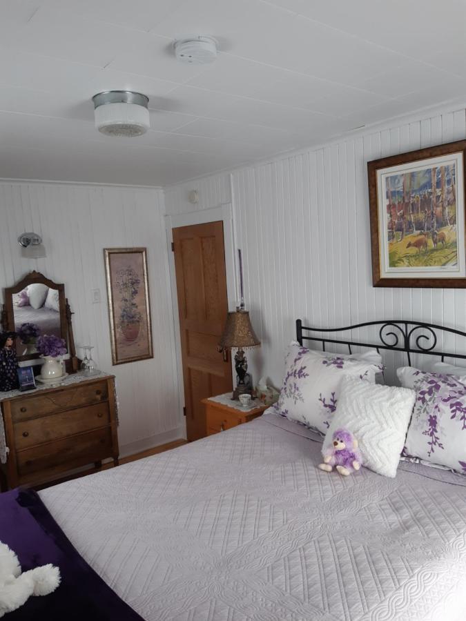 לה מלבאי Auberge Gite Maison Des Lilas מראה חיצוני תמונה